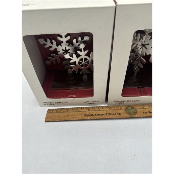 Amazon.com: Hooqict Glitter Snowflake Stocking Holder for  Lot Of 2 New In Box Eddie Bauer Silver Snowflakes Stocking Holder